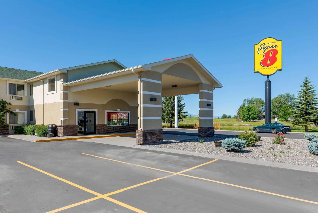Super 8 By Wyndham Big Timber Motel Exterior foto