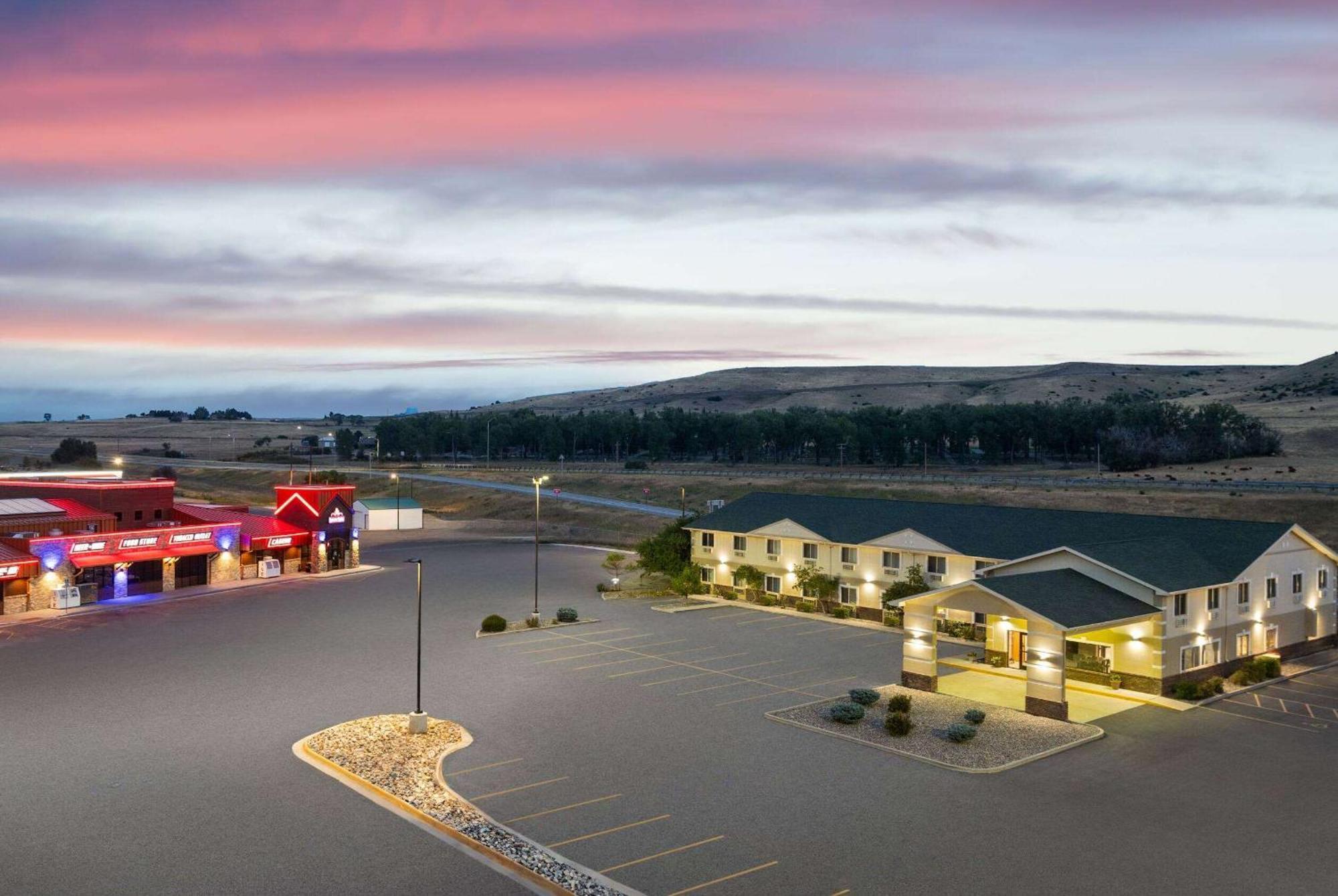 Super 8 By Wyndham Big Timber Motel Exterior foto